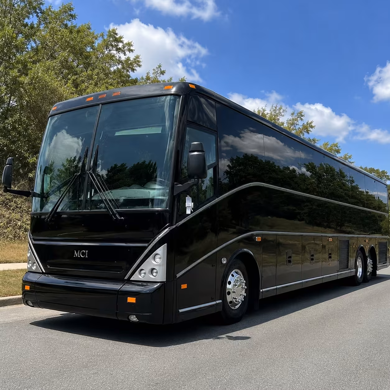 buffalo charter bus rentals to buf airport for corporate groups