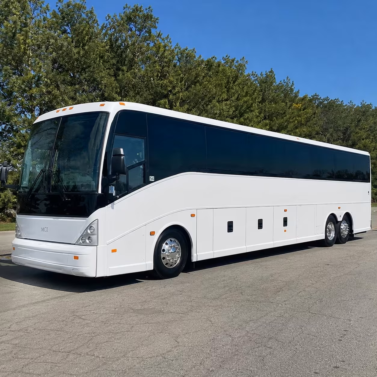 corporate charter bus rentals for groups flying into buffalo