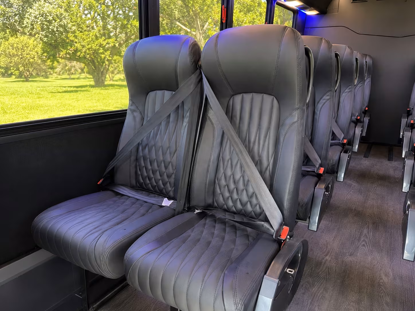 minibus and shuttle rentals for buffalo wedding weekends